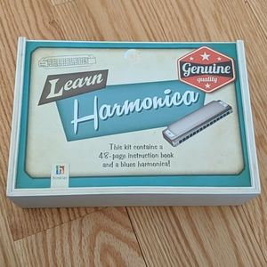 Learn how to play harmonica set